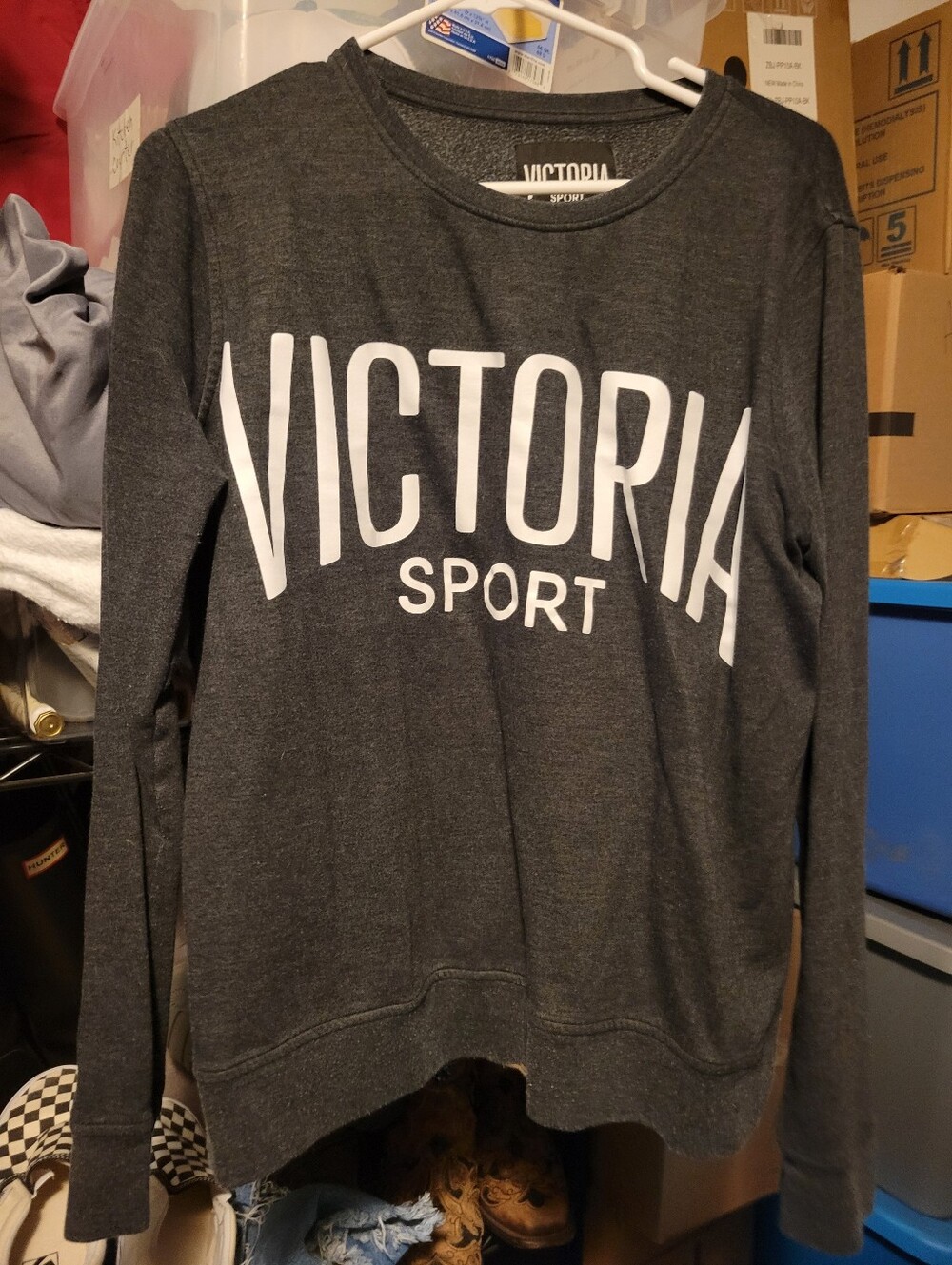 Victoria Sport Crewneck